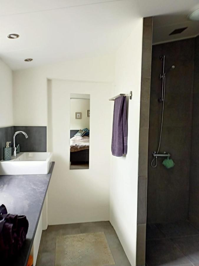 Bij De Vlaamse Schuur Apartment Wagenberg Bagian luar foto