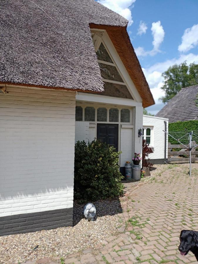 Bij De Vlaamse Schuur Apartment Wagenberg Bagian luar foto