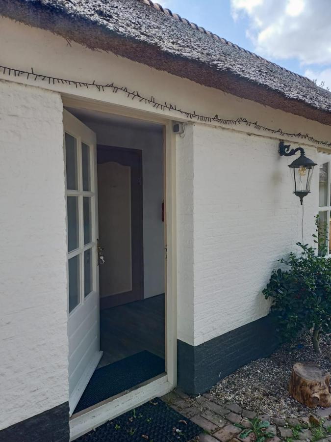 Bij De Vlaamse Schuur Apartment Wagenberg Bagian luar foto